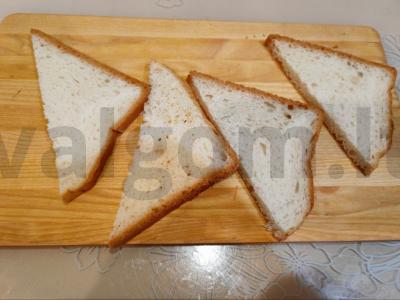 Užkandžių sumuštiniai su sūrio rūkyta šonine Žingsnis 1