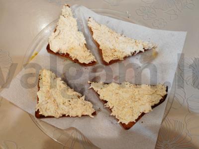 Užkandžių sumuštiniai su sūrio rūkyta šonine Žingsnis 11