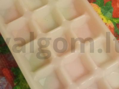 Vištienos „Firminiai“ kukuliai su česnaku šaldymui Žingsnis 5