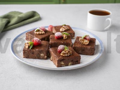 Dattelinių ir slyvų brownies pagrindine nuotrauka
