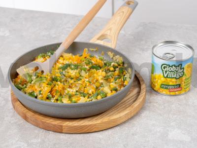 Kepti pipirai su daržovėmis ir ryžiais Žingsnis 3