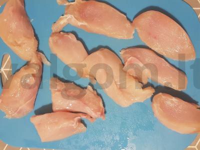 Kepta vištienos krūtinėlė su pomidorais ir sūriu orkaitėje Žingsnis 1