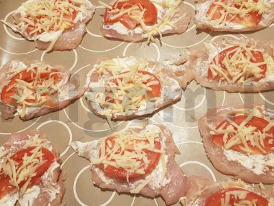 Kepta vištienos krūtinėlė su pomidorais ir sūriu orkaitėje Žingsnis 5