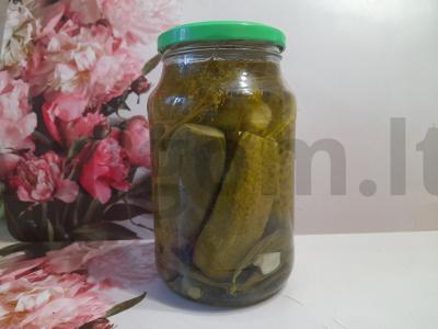 Sūdyti agurkai žiemai pagrindine nuotrauka