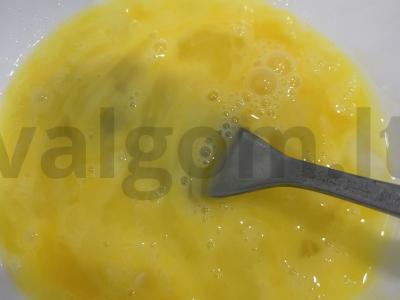 Kiaušinienė „Draugystė“ su karbonaidu Žingsnis 2