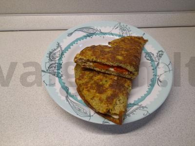 Avižų blynas su kepta paprika ir sūriu pagrindine nuotrauka