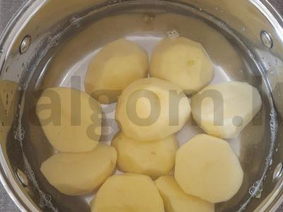 Kepti menkės medalionai su bulvėmis Žingsnis 5