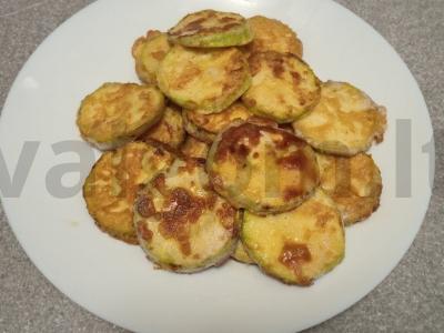 Kepti cukinijos su acto padažu Žingsnis 7