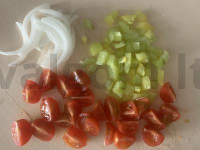 Šviežių daržovių salotas „Vitamininis“ Žingsnis 1