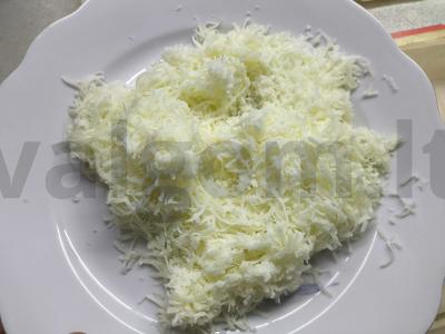 Filo tešlos vokeliai su suluguni sūriu Žingsnis 1