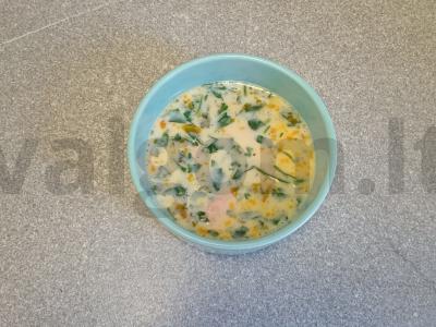 Omletas su dešrele ir petražolėmis Žingsnis 6