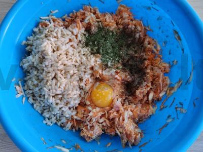 Mėsos ežiukai su cukinija ir rudaisiais ryžiais Žingsnis 4