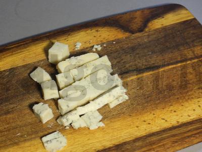 Salotas su kumpiu ir persikais prie šampano Žingsnis 2