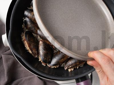 Įdarytos midijos su ryžiais Žingsnis 10