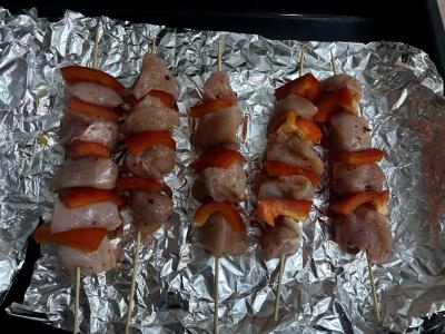 Tropiniai vištienos šašlykai ant iešmelių Žingsnis 9