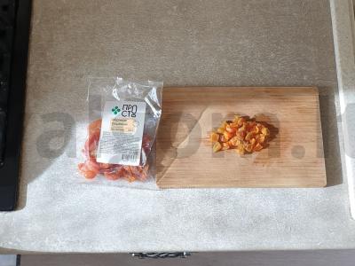 Avižinė košė su kriauše ir džiovintomis abrikosais Žingsnis 5