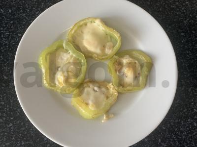 Kiaušiniai iš perpelės pipiruose su sūriu Žingsnis 7