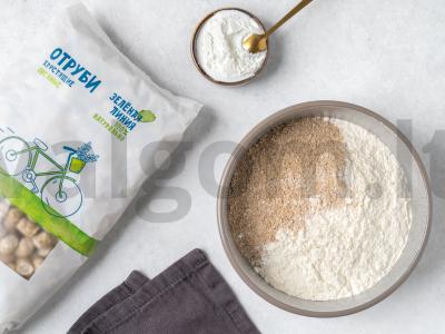 Moliūgų keksiukas su spanguolėmis Žingsnis 1