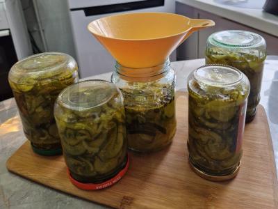 Agurkų marinuotukai žiemai Žingsnis 7