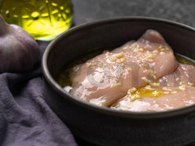 Vištienos salsimbokai su prosciutto Žingsnis 2