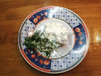 Krabų lazdelės užkandis su varškės įdaru ir brie sūriu Žingsnis 2