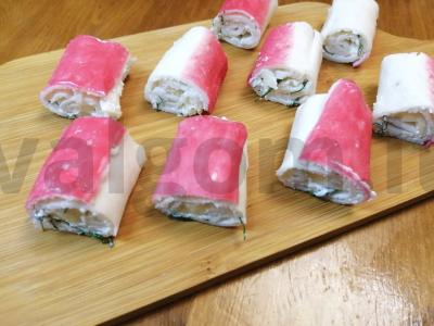 Krabų lazdelės užkandis su varškės įdaru ir brie sūriu Žingsnis 8