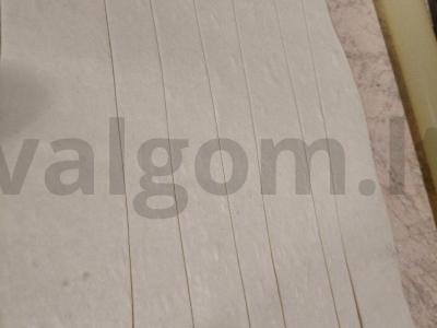 Dešrelės tešloje prie arbatos Žingsnis 1