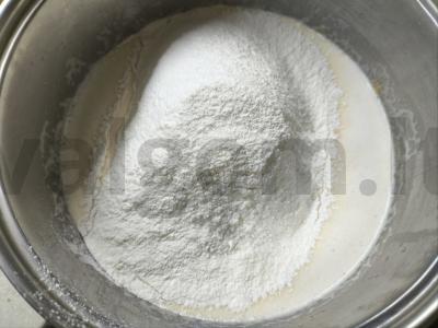 Šokoladiniai torto biskvitai Žingsnis 2