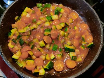 Makaronai su langustiniais ir cukinijomis Žingsnis 3