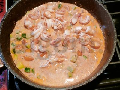 Makaronai su langustiniais ir cukinijomis Žingsnis 4