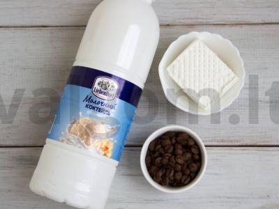 Kavos kokteilis su ledais Žingsnis 1