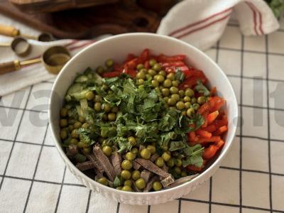 Salotas su jautiena ir daržovėmis šventei Žingsnis 7