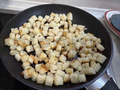 Cezario salotas su putpelių kiaušiniais Žingsnis 3