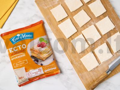 Sluoksniuotos bandelės su varške ir bananais Žingsnis 2