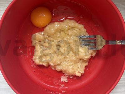 Bananų blynai su obuolių tyre Žingsnis 2