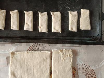 Sluoksniuotos tešlos pyragėliai su topinambūrų sirupu Žingsnis 1