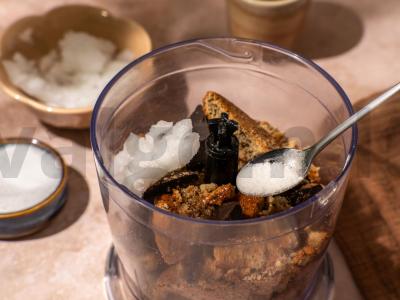 Tortas su vyšniomis stiklinėje Žingsnis 1