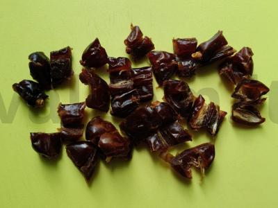 Džiovintų vaisių ir graikinių riešutų saldainiai Žingsnis 1