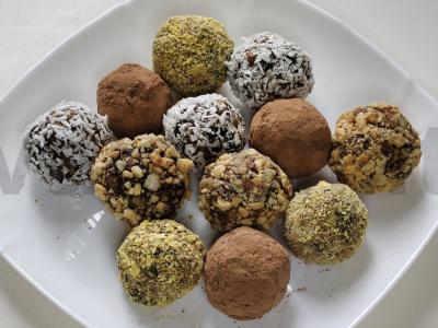 Džiovintų vaisių ir graikinių riešutų saldainiai Žingsnis 6