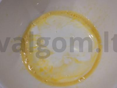 Makių blynai su acidofilinu Žingsnis 2