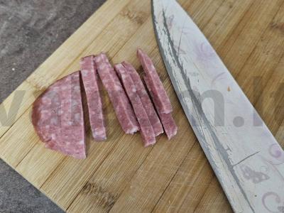 Mini pyragėliai lavaše su dešra ir mocarela Žingsnis 1