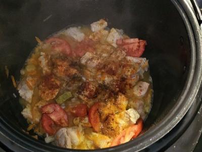 Bulguro plovas su kiauliena ir daržovėmis Žingsnis 5