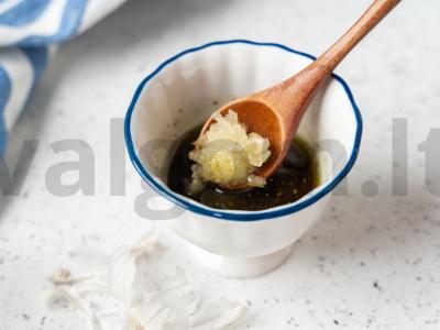 Keptų paprikų salotos Žingsnis 3