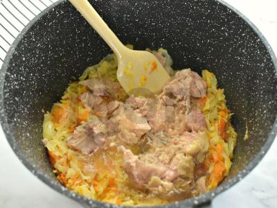 Troškinta bulvė su kalakutiena ir kopūstais Žingsnis 4