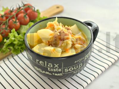 Troškinta bulvė su kalakutiena ir kopūstais pagrindine nuotrauka