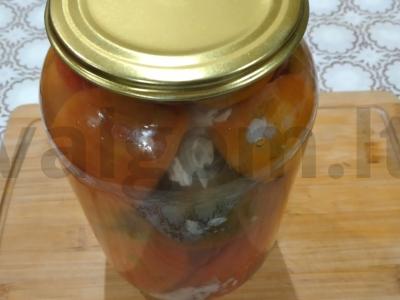 Marinuoti pomidorai su česnaku žiemai Žingsnis 5