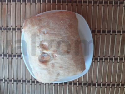 Čiabatta su pomidoru, svogūnu, jautiena, sūriu ir garstyčiomis Žingsnis 6