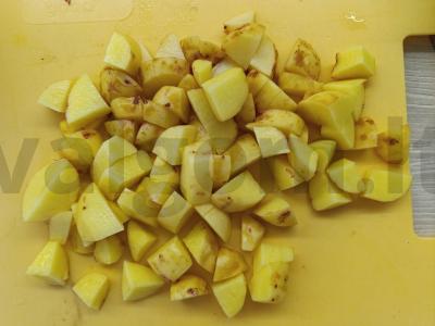 Špinatų sriuba vištienos sultinyje Žingsnis 1