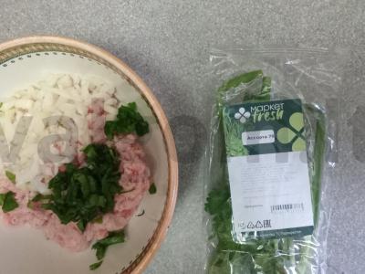 Vafliai su kiaulienos faršu Žingsnis 2