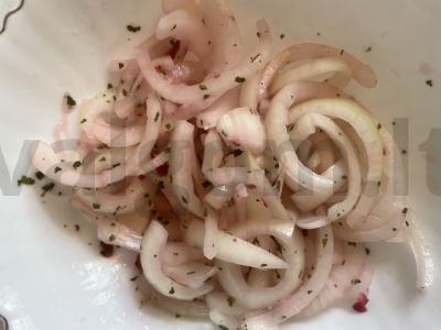 Marinuoti svogūnai su actu ir aviečių džemu Žingsnis 5